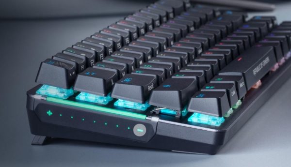 ASUS ROG Falchion image 01