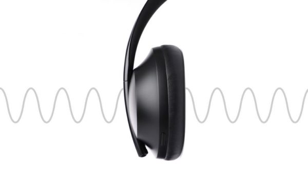 BOSE Noise Cancelling Headphones 700 image 03 BOSE Noise Cancelling Headphones 700 image 03