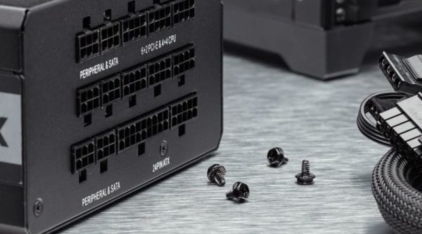 CORSAIR RM1000x www.infinytech-reunion.re