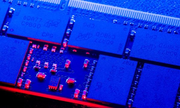 DIMM CRUCIAL Ballistix 16 Go DDR4 3200 MHz image 03 DIMM CRUCIAL Ballistix 16 Go DDR4 3200 MHz image 03