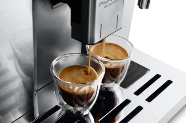DELONGHI PrimaDonna Exclusive ESAM 6900.M image 03 DELONGHI PrimaDonna Exclusive ESAM 6900.M image 03