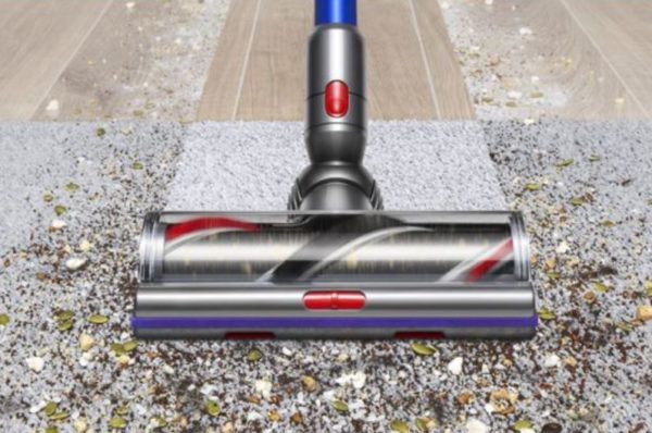 DYSON V11 Total Clean www.infinytech-reunion.re DYSON V11 Total Clean www.infinytech-reunion.re