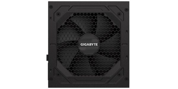 GIGABYTE P750GM 750W image 01 GIGABYTE P750GM 750W image 01