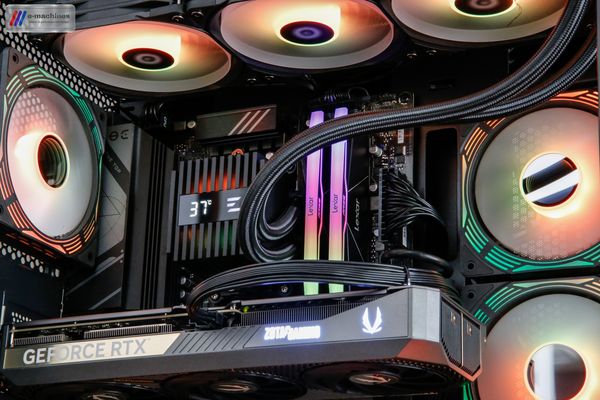 E-MACHINES GAMEMAX Vista AB Ryzen 9600x et RTX 5070 Zotac E-MACHINES GAMEMAX Vista AB Ryzen 9600x et RTX 5070 Zotac