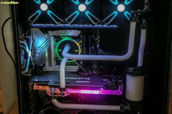 E-MACHINES IN WIN 305 Core i9-12900K et RTX 3080 image 01 E-MACHINES IN WIN 305 Core i9-12900K et RTX 3080 image 01