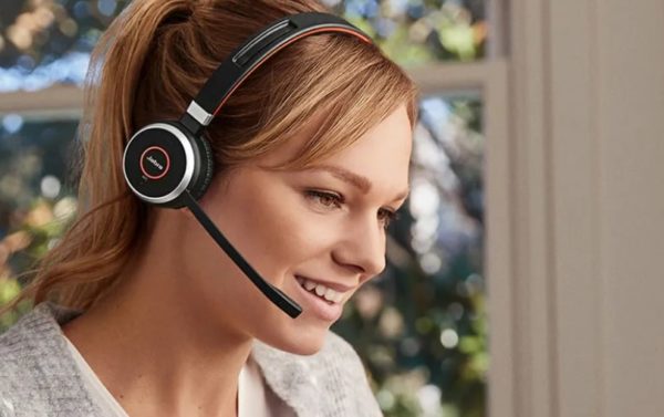 JABRA Evolve 65 UC Duo Bluetooth www.infinytech-reunion.re JABRA Evolve 65 UC Duo Bluetooth www.infinytech-reunion.re