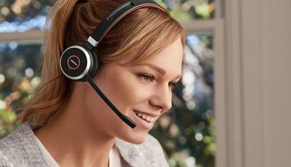 JABRA Evolve 40 MS stéréo www.infinytech-reunion.re JABRA Evolve 40 MS stéréo www.infinytech-reunion.re