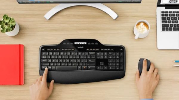 LOGITECH MK710 www.infinytech-reunion.re LOGITECH MK710 www.infinytech-reunion.re