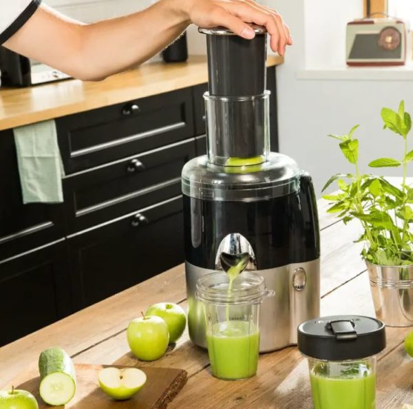 MAGIMIX 18083F Juice Expert 4 image 01 MAGIMIX 18083F Juice Expert 4 image 01