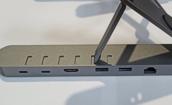 MCL USB3C561 www.infinytech-reunion.re MCL USB3C561 www.infinytech-reunion.re