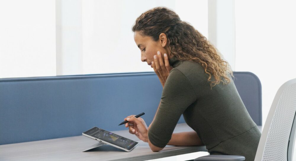MICROSOFT Surface Pro 11