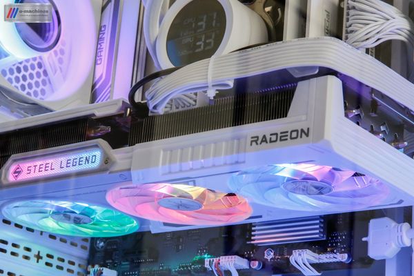 Cube MARS MC Vision Blanc Ryzen7 7700X et RX 9070 XT
