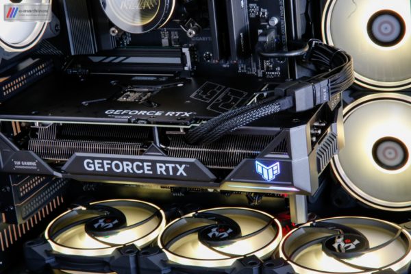 E-MACHINES M.RED Crystal Sea i5-14600KF et RTX 4070 Ti www.infinytech-reunion.re