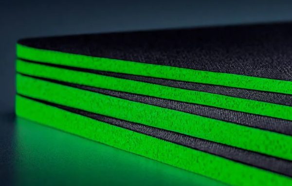 Tapis de souris RAZER Gigantus V2 www.infinytech-reunion.re