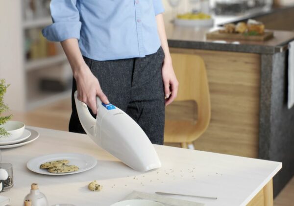 Aspirateur à main PHILIPS Minivac Aspirette FC6150/01