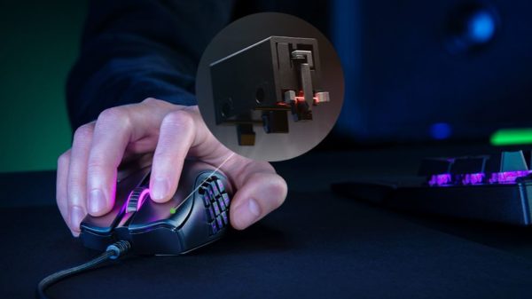 RAZER Naga X www.infinytech-reunion.re RAZER Naga X www.infinytech-reunion.re