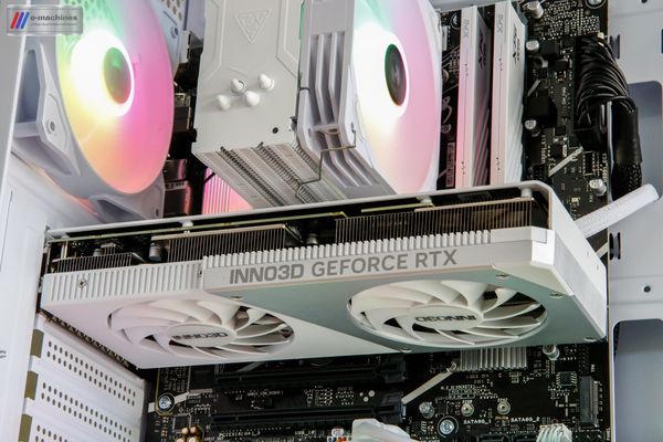 E-MACHINES Spirit of Gamer Spectra Artic i5-13400F et RTX 4070 E-MACHINES Spirit of Gamer Spectra Artic i5-13400F et RTX 4070