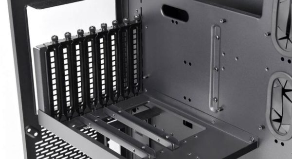 THERMALTAKE Core P8 TG Noir image 03 THERMALTAKE Core P8 TG Noir image 03