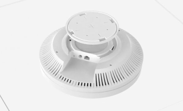 TP-LINK EAP670 Bi-bande AX5400 www.infinytech-reunion.re TP-LINK EAP670 Bi-bande AX5400 www.infinytech-reunion.re
