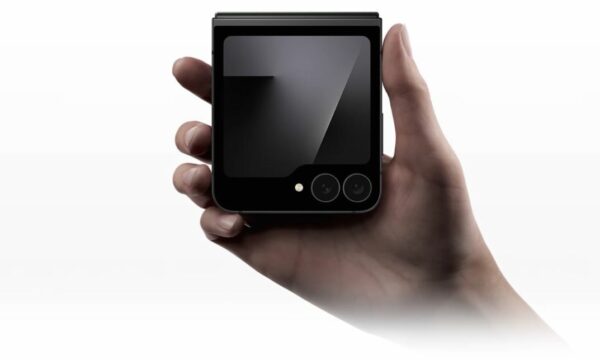SAMSUNG Galaxy Z Flip7 FE