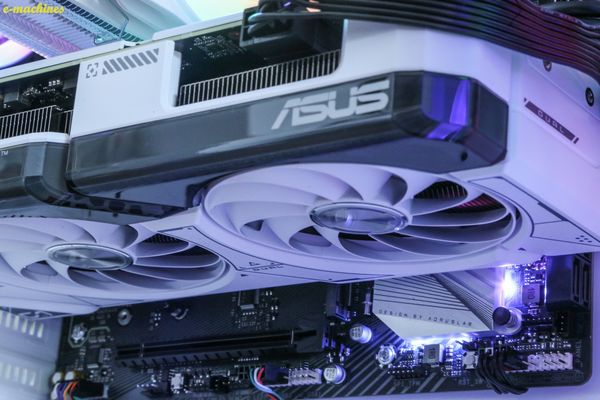 E-MACHINES LC-POWER Gaming 803W i5-13500 et RTX 4070 www.infinytech-reunion.re E-MACHINES LC-POWER Gaming 803W i5-13500 et RTX 4070 www.infinytech-reunion.re
