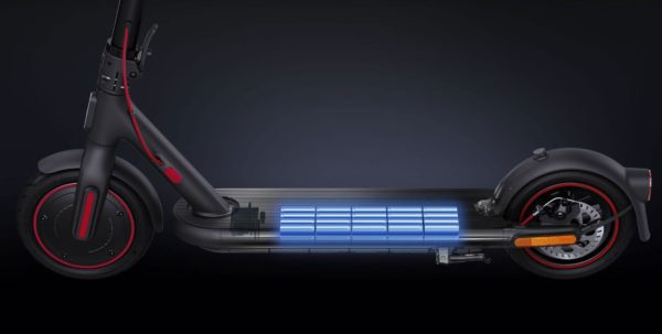 XIAOMI Scooter 4 PRO www.infinytech-reunion.re XIAOMI Scooter 4 PRO www.infinytech-reunion.re