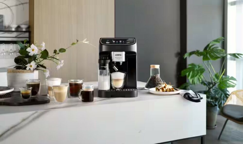 DELONGHI ECAM320.60B Magnifica Plus